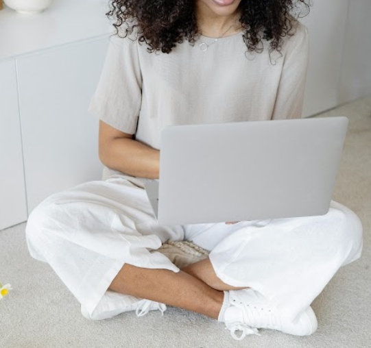 Independent Herbalife Distributor building a wellness business from home